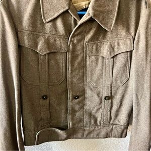Army Green Wool Coat-Size Small